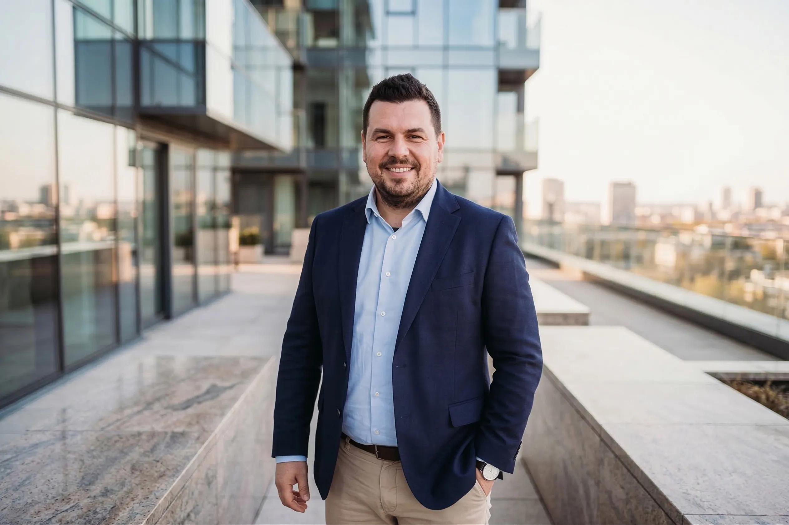 Josef Hutera – realitní makléř, JHRE.cz